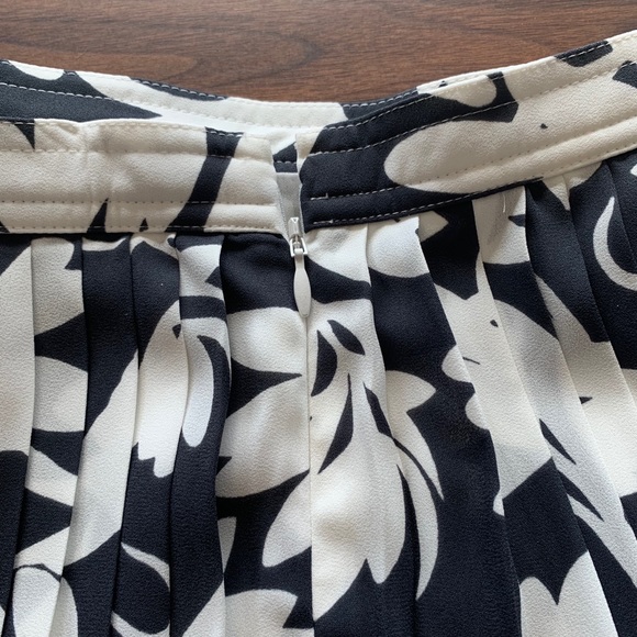 J crew midi skirt - Picture 4 of 4